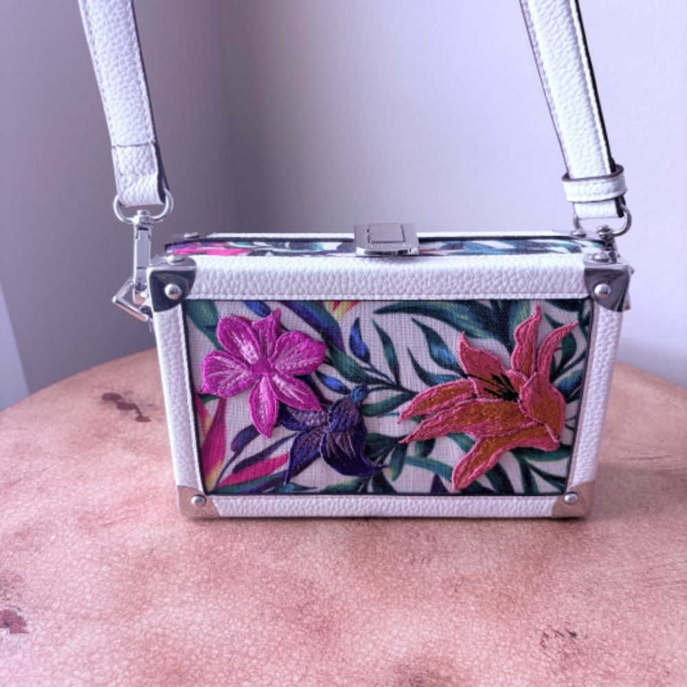 Sam Edelman & Anthropologie Tropical Hardware Clutch - Picture 10 of 11